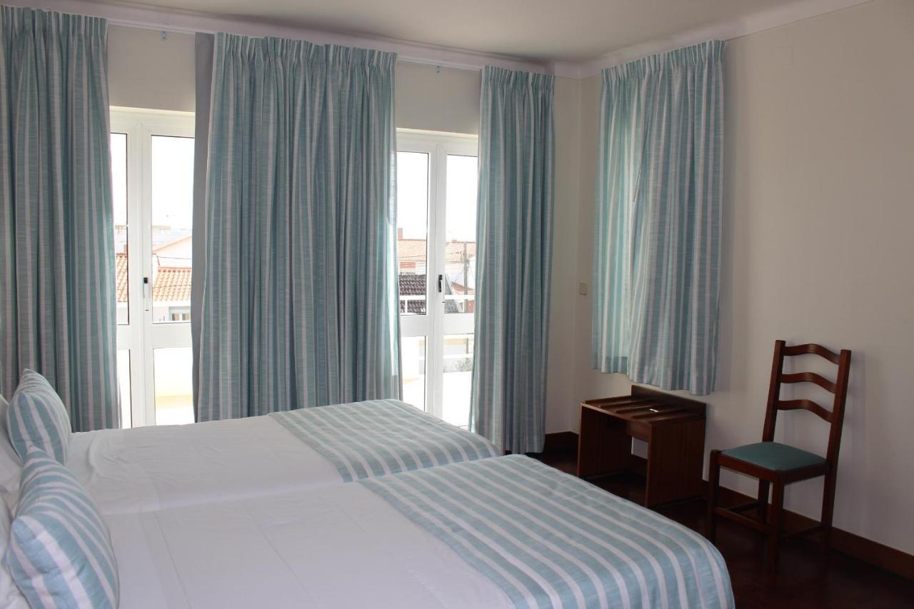 Hotel Santo Antonio Da Baia Сан-Мартинью-ду-Порту Экстерьер фото