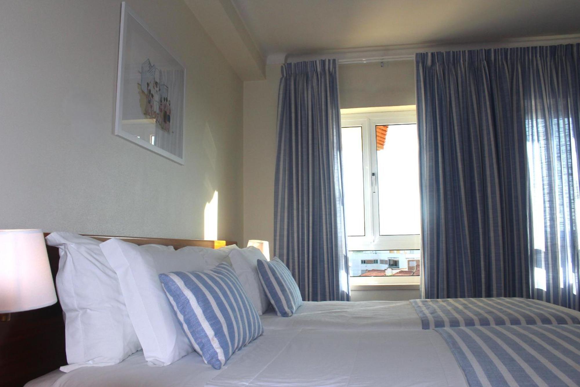 Hotel Santo Antonio Da Baia Сан-Мартинью-ду-Порту Экстерьер фото
