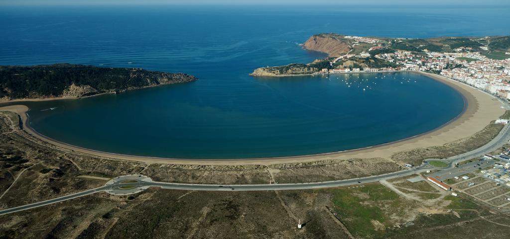 Hotel Santo Antonio Da Baia Сан-Мартинью-ду-Порту Экстерьер фото